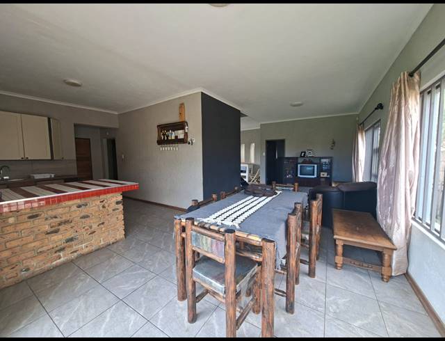 4 BEDROOM HOUSE FOR SALE IN RIVERSDALE